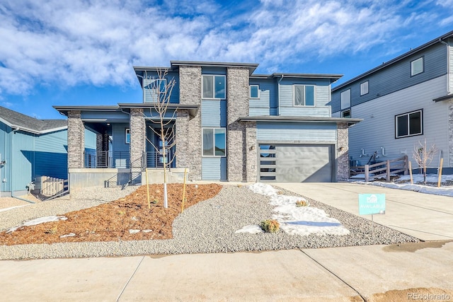 view of front of house featuring a garage