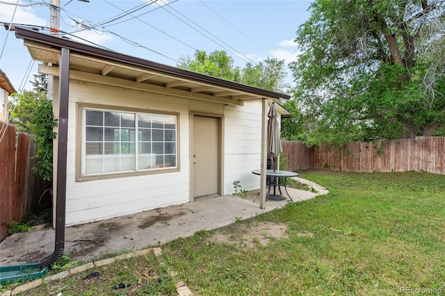 4972 W Custer Pl, Denver, CO 80219 - view of outdoor structure with a fenced backyard