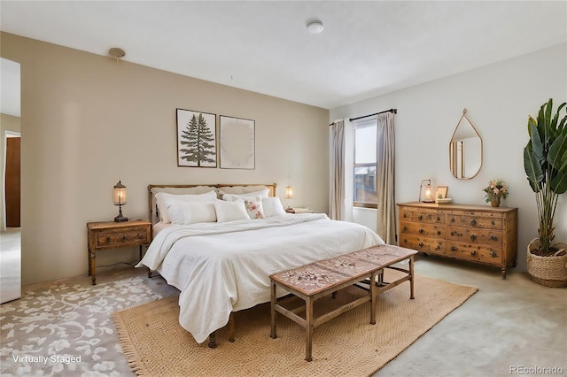 view of carpeted bedroom