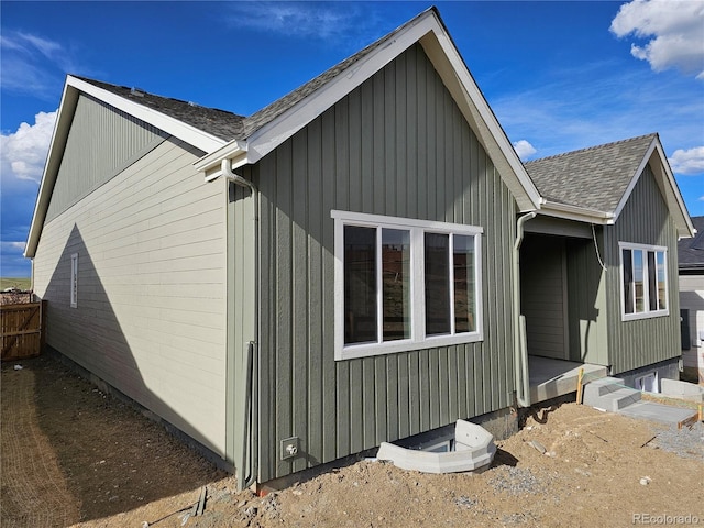 17146 W 92nd Loop, Arvada, CO 80007 - view of side of property with fence and a shingled roof