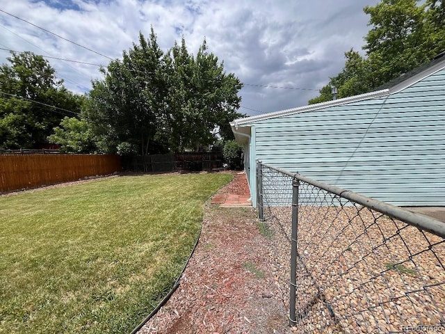 2285 S Knox Ct, Denver, CO 80219 - view of yard