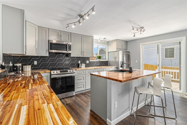 8065 Clay St, Westminster, CO 80031 - photo 11