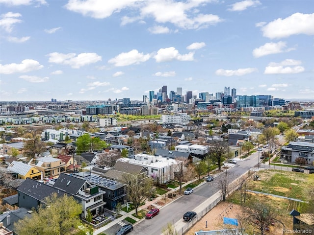 bird's eye view featuring a city view