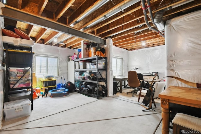 16188 Elizabeth St, Thornton, CO 80602 - below grade area with a desk