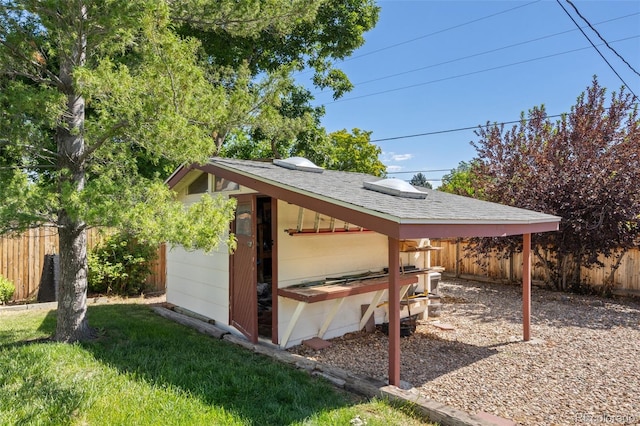 3176 S Alton Ct, Denver, CO 80231 - view of outbuilding featuring a fenced backyard