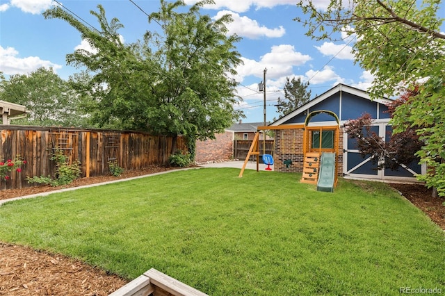 3334 W 37th Ave, Denver, CO 80211 - view of yard featuring a playground