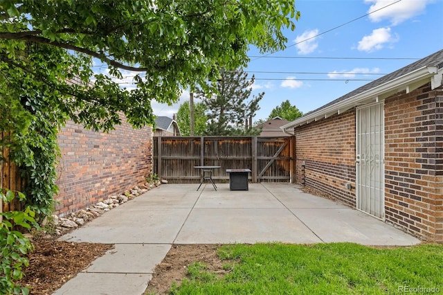3334 W 37th Ave, Denver, CO 80211 - fenced backyard with a patio area