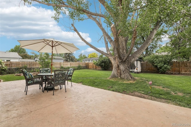 7075 Welch Ct, Arvada, CO 80004 - view of patio with outdoor dining space