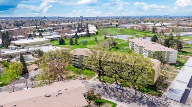 birds eye view of property featuring view of golf course