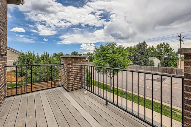 606 E Dry Creek Pl, Littleton, CO 80122 - view of deck