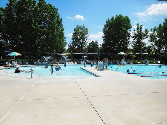 10193 E 29th Ave, Denver, CO 80238 - community pool with a patio area
