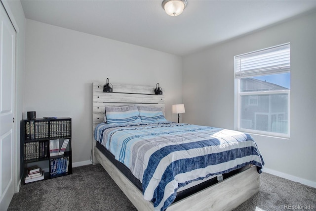 view of carpeted bedroom