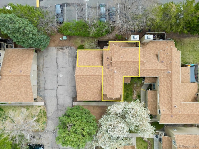 1080 S Yampa St, Aurora, CO 80017 - aerial view of property and surrounding area with property boundaries highlighted