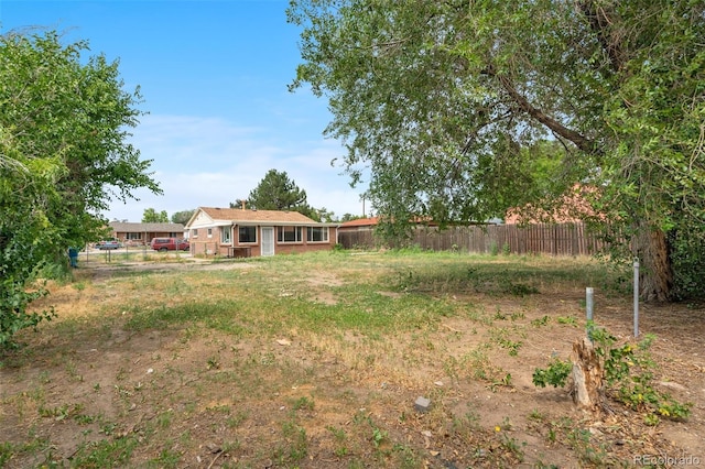 6150 E 65th Ave, Commerce City, CO 80022 - view of yard