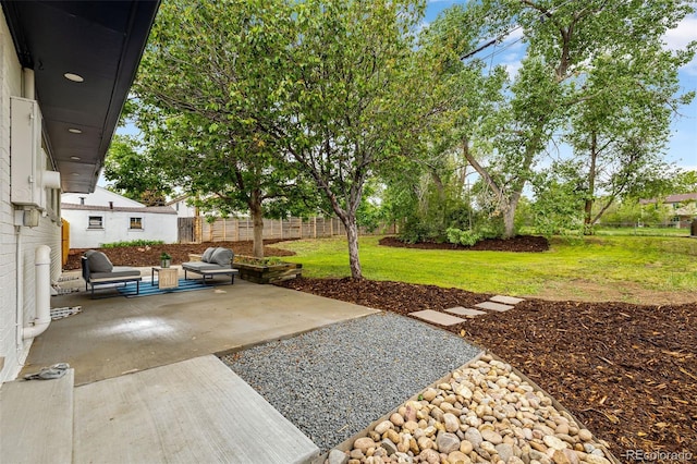 5573 S Huron St, Littleton, CO 80120 - view of yard with a patio area
