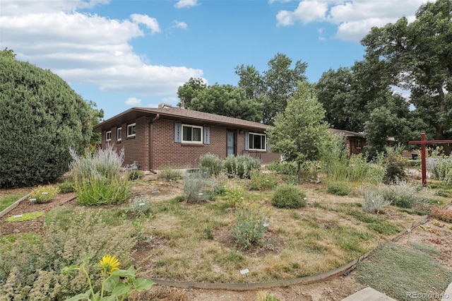 2642 S Newport St, Denver, CO 80224 - photo 3
