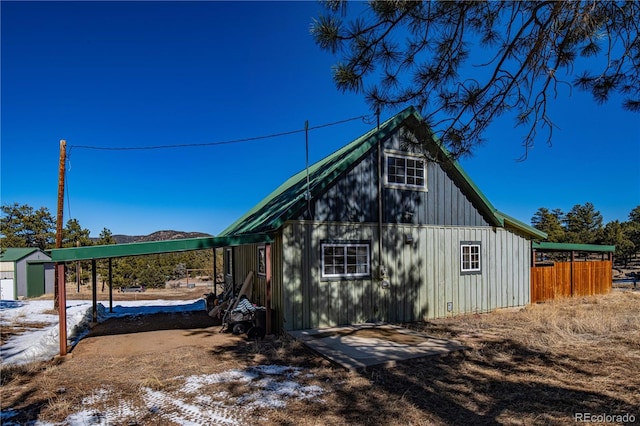 view of outdoor structure featuring a carport