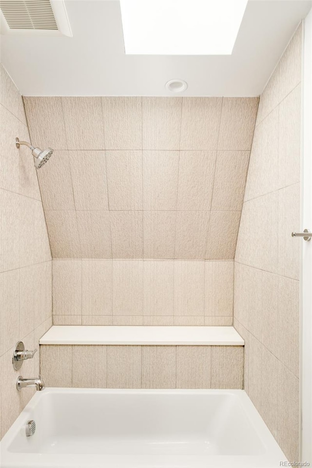 bathroom featuring shower / washtub combination