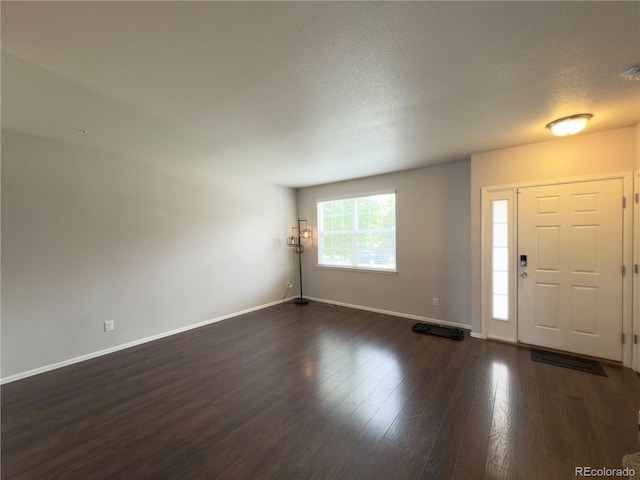 11590 River Oaks Ln, Commerce City, CO 80640 - photo 4