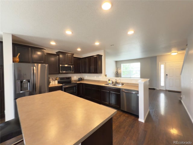 11590 River Oaks Ln, Commerce City, CO 80640 - photo 5