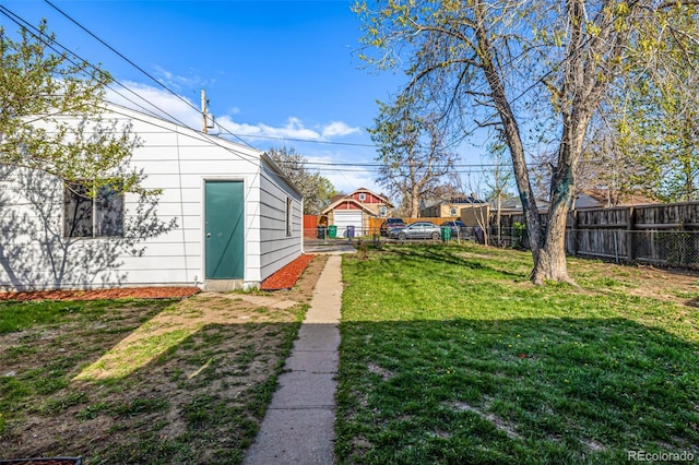 view of yard featuring fence
