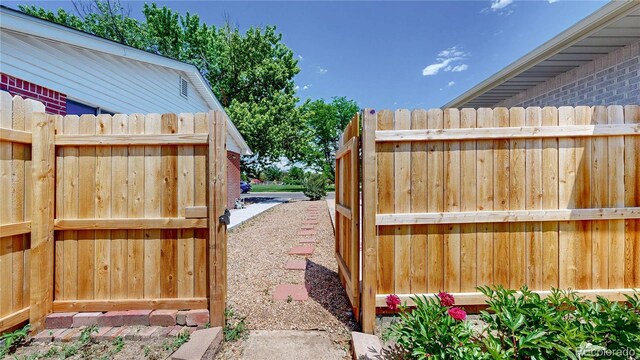 235 N 12th Ave, Brighton, CO 80601 - photo 33