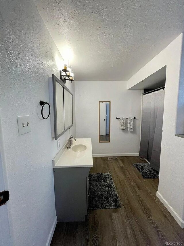 4995 N Beach Ct, Denver, CO 80221