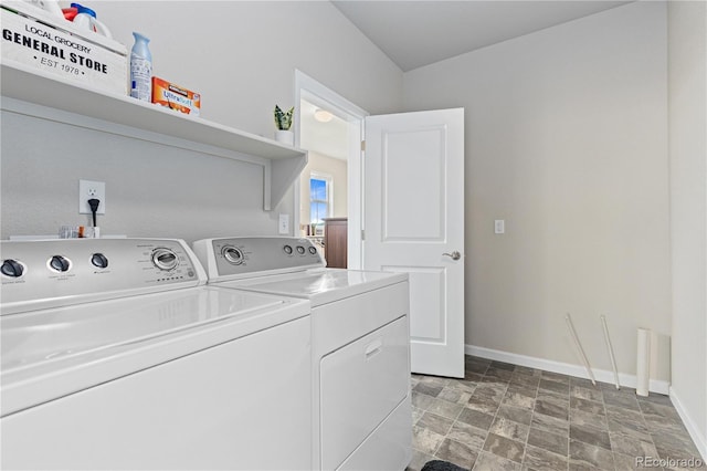 washroom with washer and clothes dryer