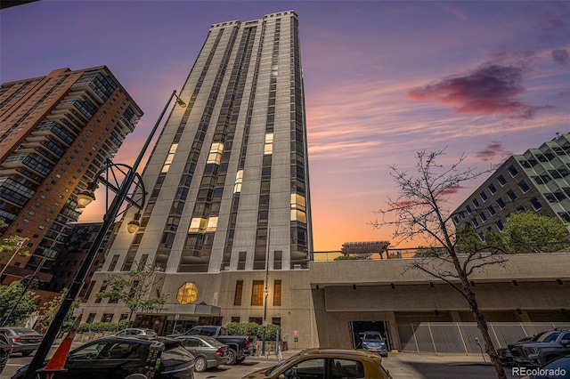 1625 Larimer St Unit 2601, Denver, CO 80202 - property at dusk featuring uncovered parking