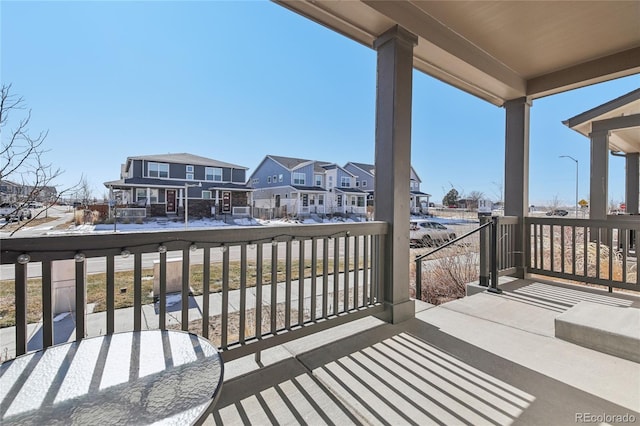 balcony featuring covered porch