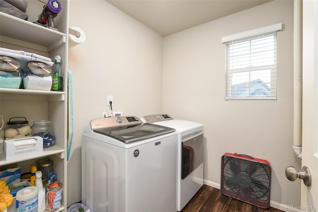 213 S Old Hammer Ct, Aurora, CO 80018 - laundry room featuring washing machine and clothes dryer and dark wood-style floors