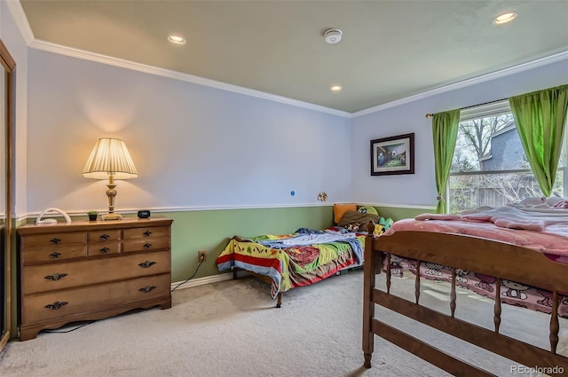 bedroom with baseboards, ornamental molding, recessed lighting, and light colored carpet