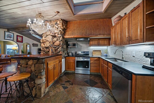 8838 Hillview Rd, Morrison, CO 80465 - photo 23