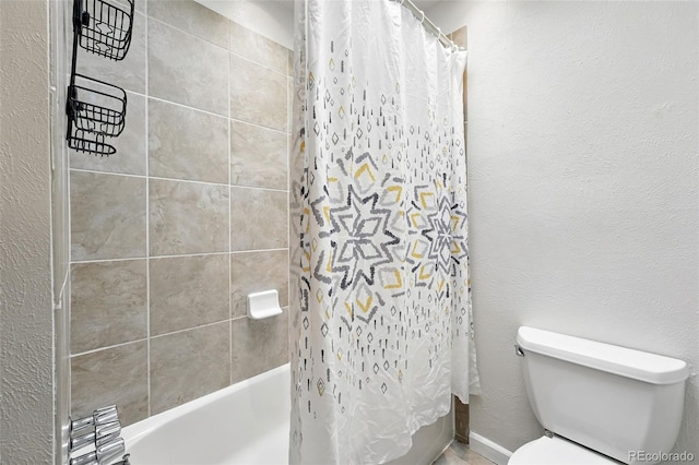 2495 S Lansing Way, Aurora, CO 80014 - bathroom with shower / bath combo and toilet