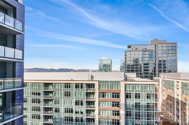 view of city featuring a mountain view