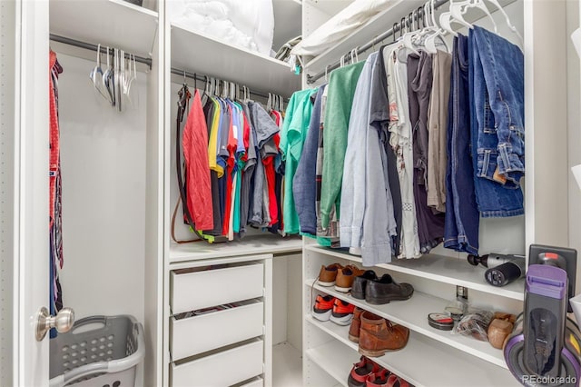 3865 Independence Ct, Wheat Ridge, CO 80033 - view of walk in closet
