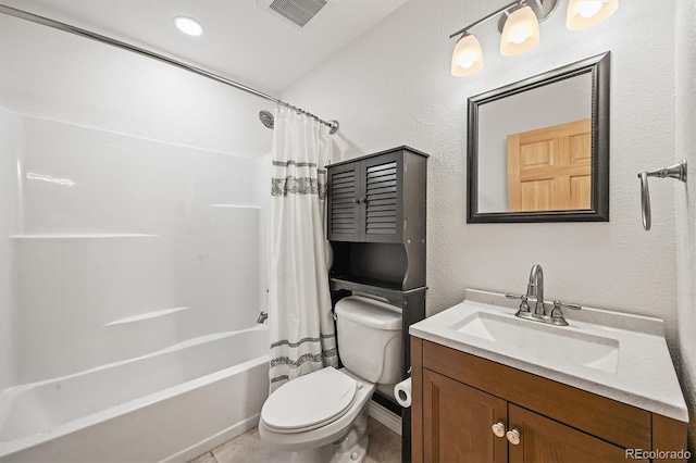 26499 W St, Conifer, CO 80433 - bathroom with shower / bath combo, vanity, and a textured wall
