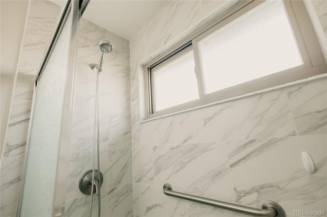 2535 W Bijou St, Colorado Springs, CO 80904 - bathroom featuring a marble finish shower
