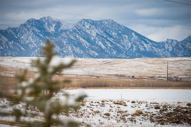 property view of mountains