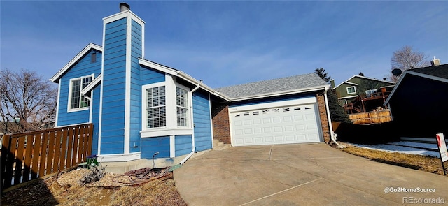 view of front of property featuring a garage