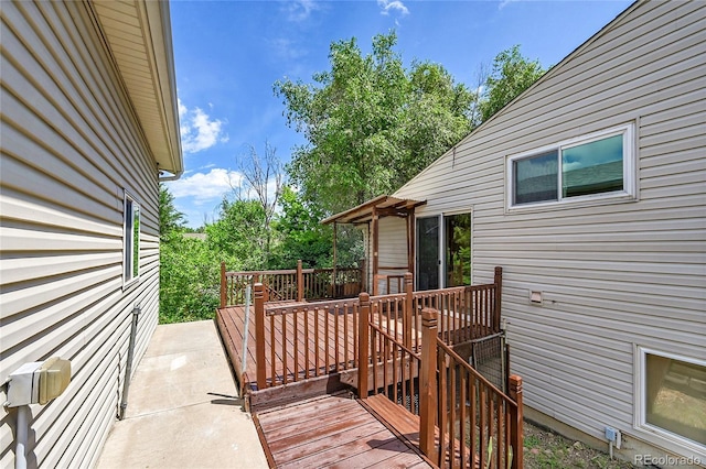 3145 S Bryant St, Sheridan, CO 80110 - view of deck