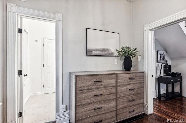 details with hardwood / wood-style flooring