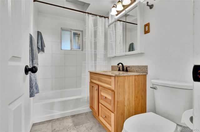 11798 Ridge Rd, Golden, CO 80403 - bathroom featuring toilet, shower / tub combo, and vanity