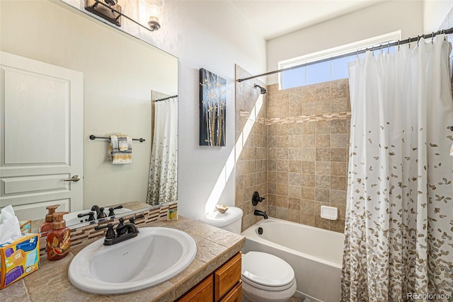 3751 W 136th Ave Unit S3, Broomfield, CO 80023 - full bath with shower / bath combo with shower curtain, toilet, and vanity