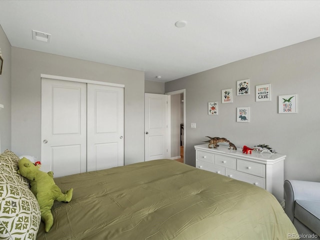 13041 Reata Ridge Dr, Parker, CO 80134 - bedroom featuring a closet and visible vents