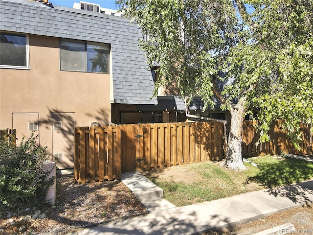 7995 E Mississippi Ave Unit K3, Denver, CO 80247 - view of fenced yard