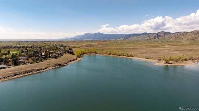 6668 Fairways Dr, Longmont, CO 80503 - aerial view of a water and mountain view