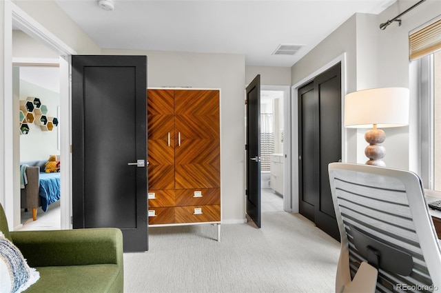 3885 Vrain St, Denver, CO 80212 - bedroom featuring carpet, a closet, and ensuite bathroom