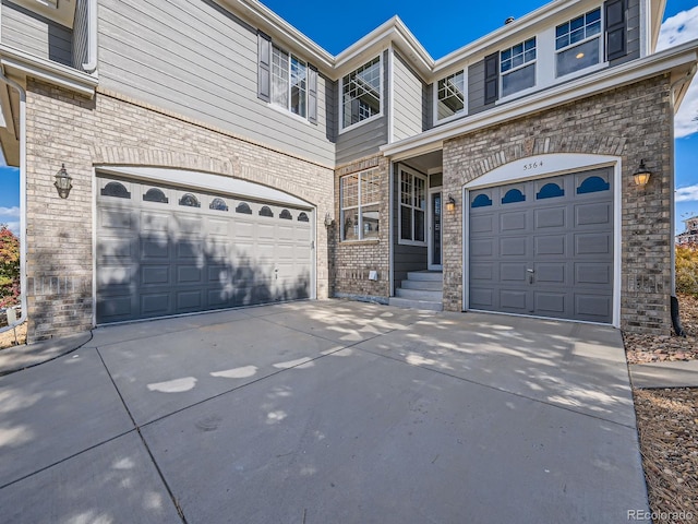 view of front facade with a garage