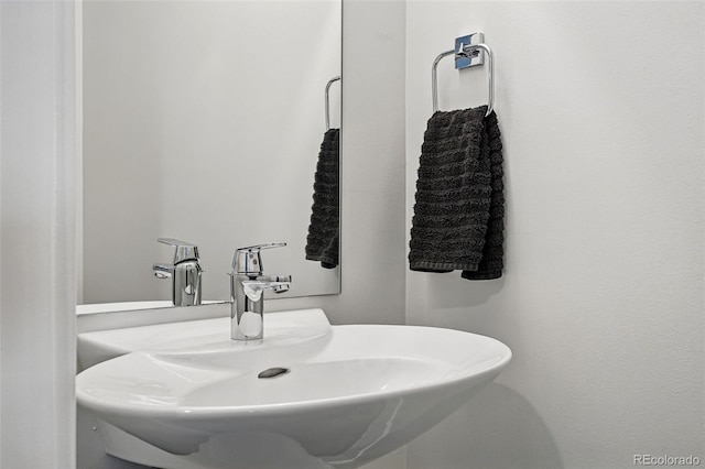 3444 Navajo St Unit 10, Denver, CO 80211 - bathroom with a sink